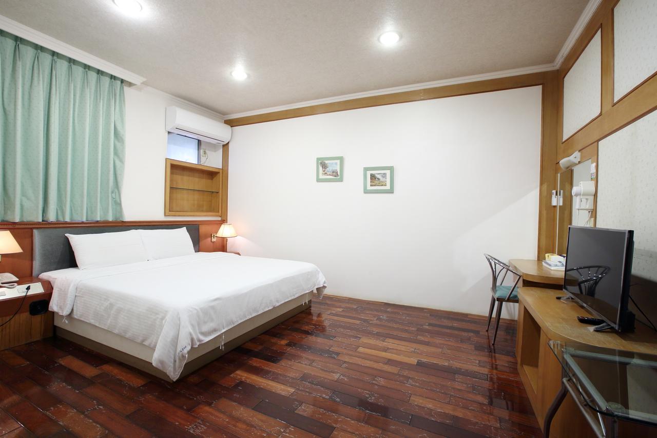 Long Shan Hotel Цзяоси Экстерьер фото